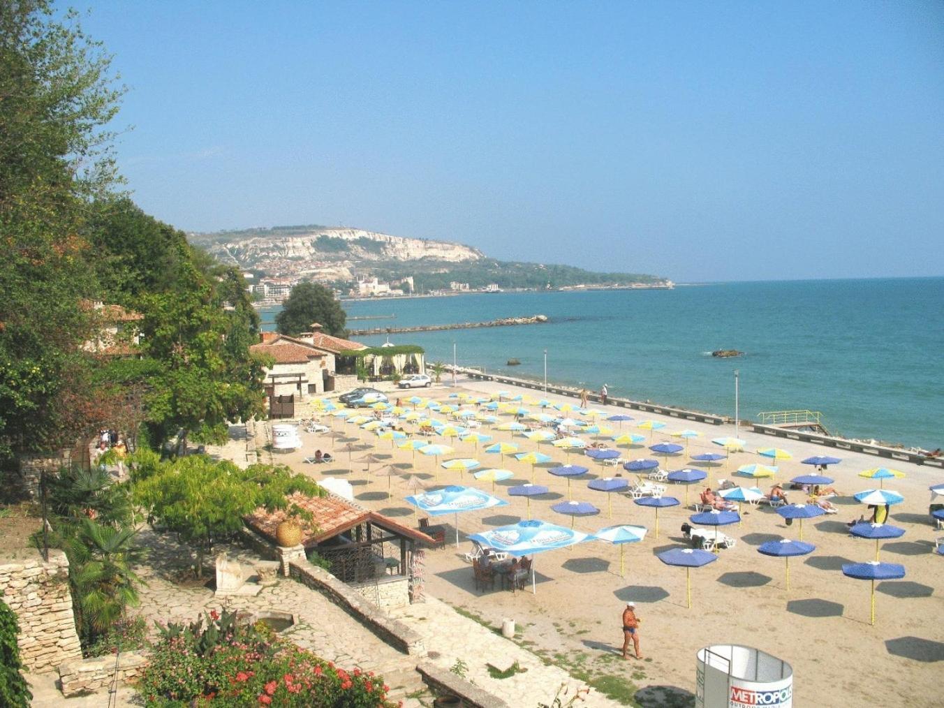 Lotos Hotel Balčik Exteriér fotografie