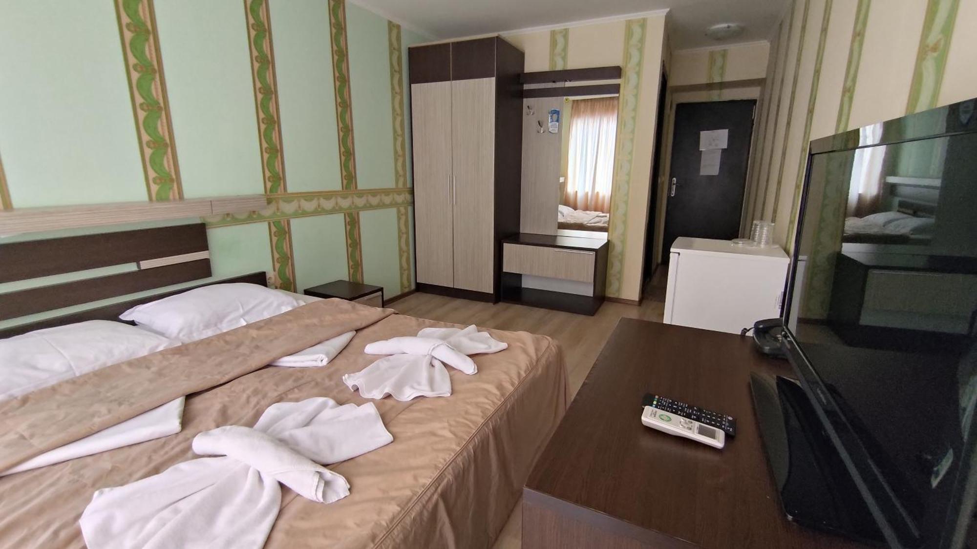 Lotos Hotel Balčik Exteriér fotografie