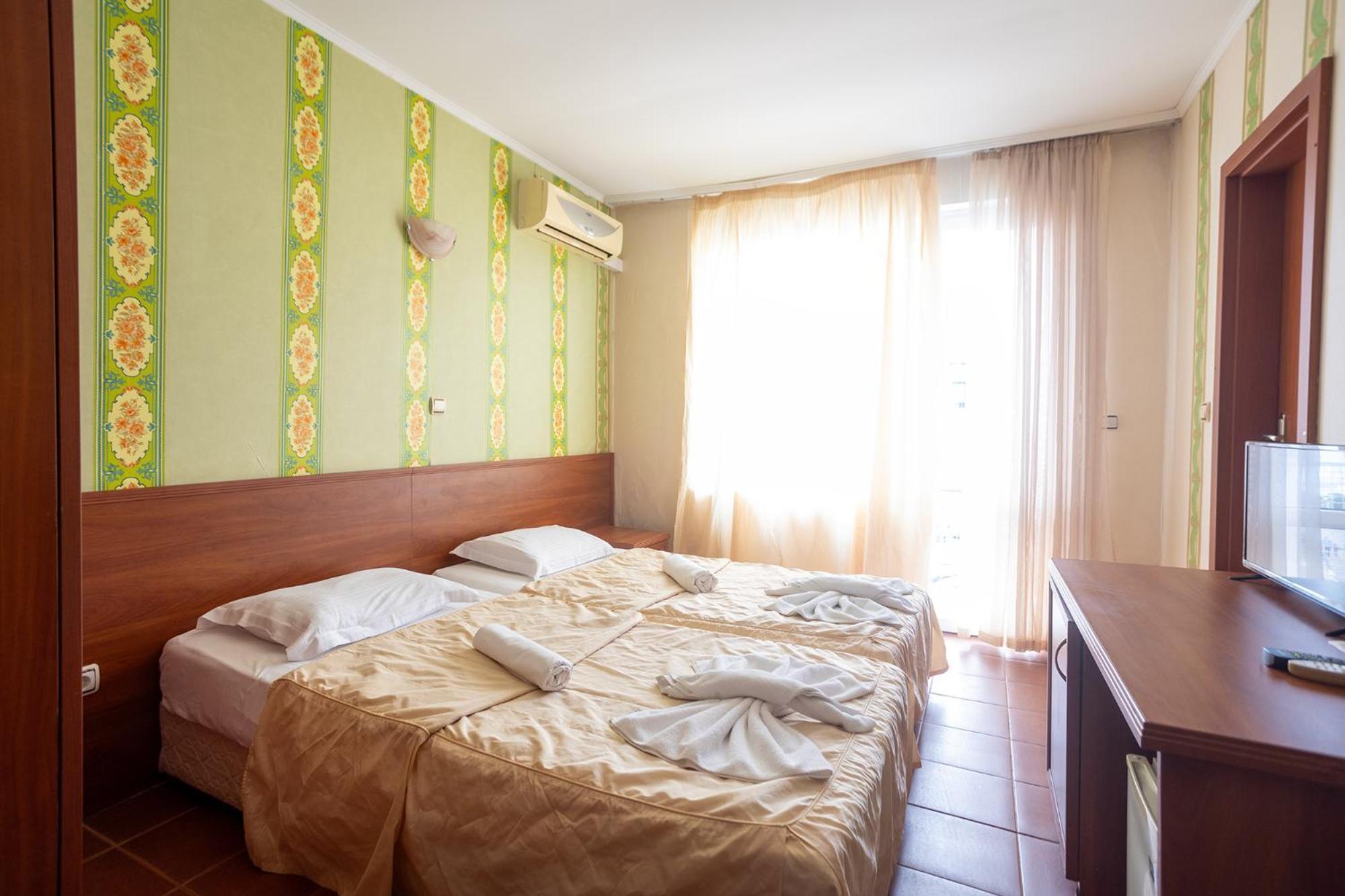 Lotos Hotel Balčik Exteriér fotografie