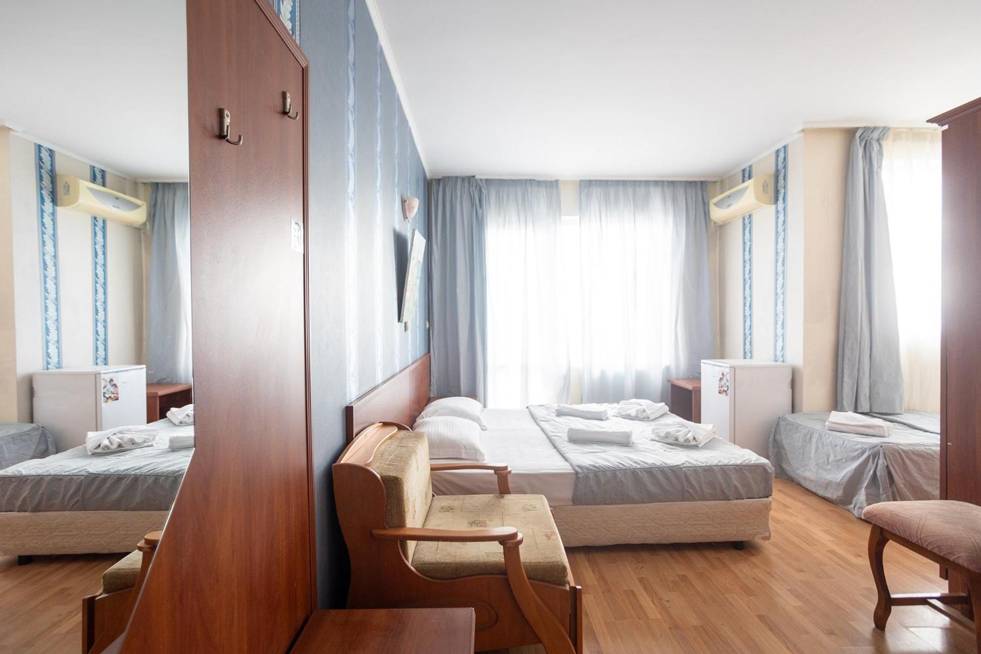 Lotos Hotel Balčik Exteriér fotografie