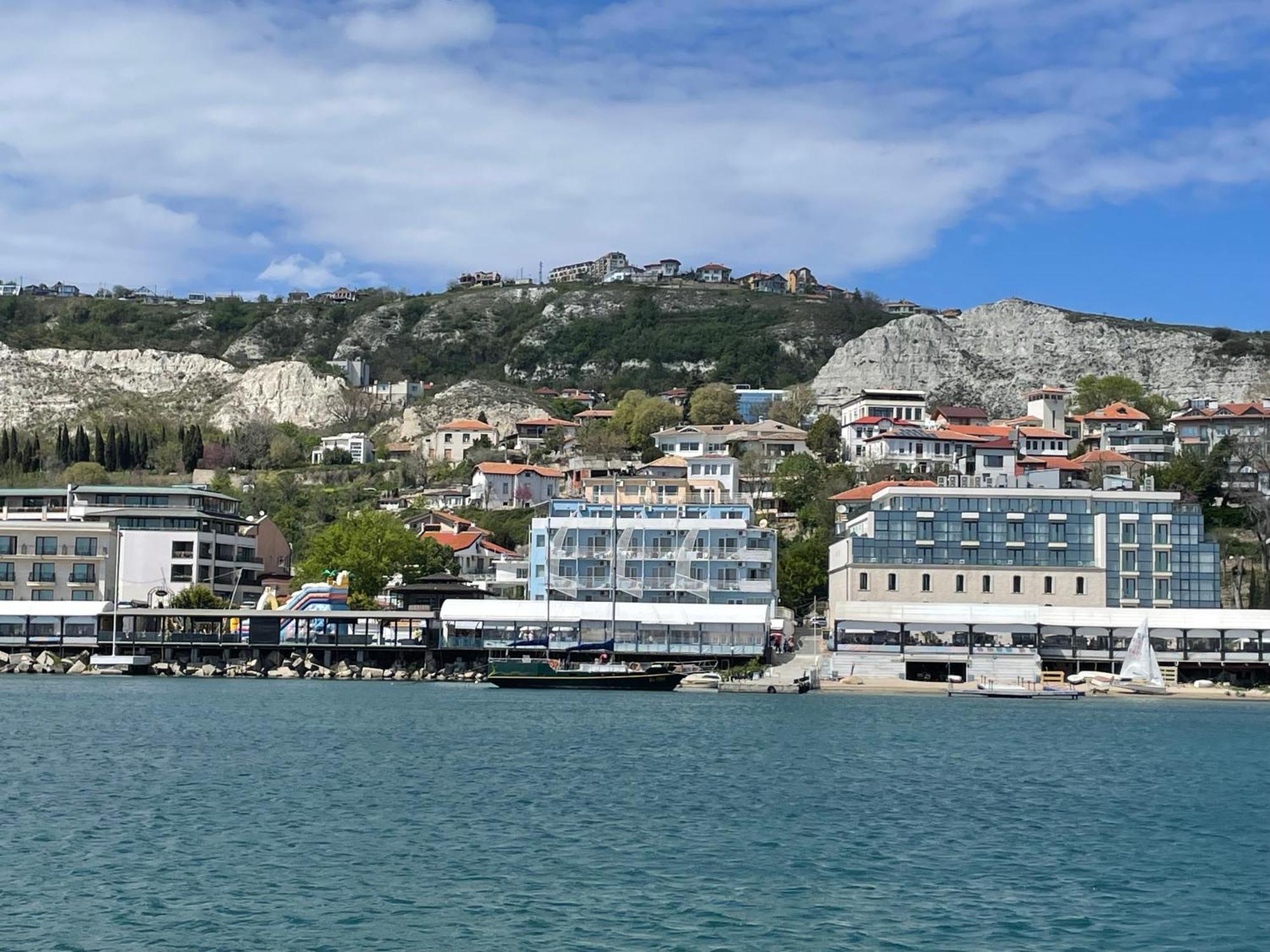 Lotos Hotel Balčik Exteriér fotografie