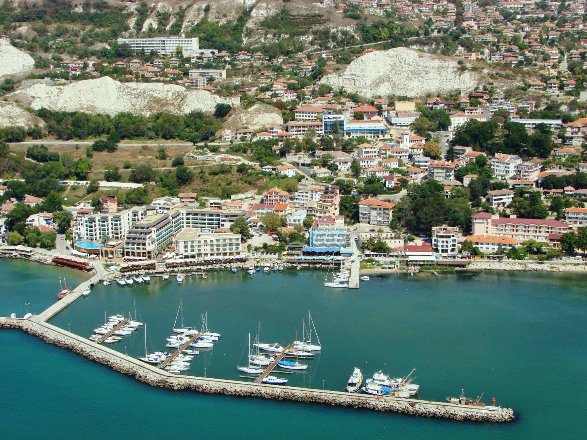 Lotos Hotel Balčik Exteriér fotografie