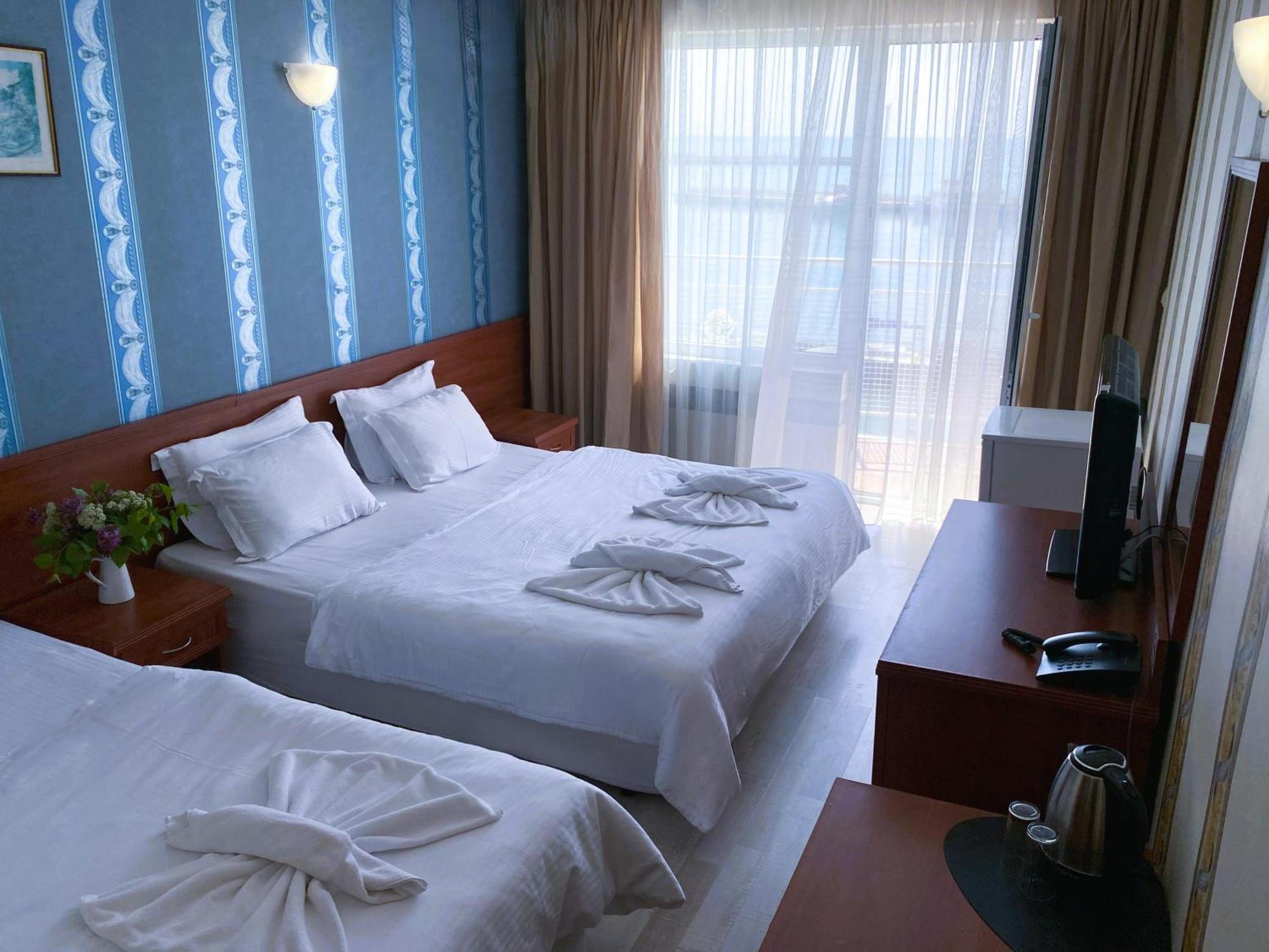 Lotos Hotel Balčik Exteriér fotografie
