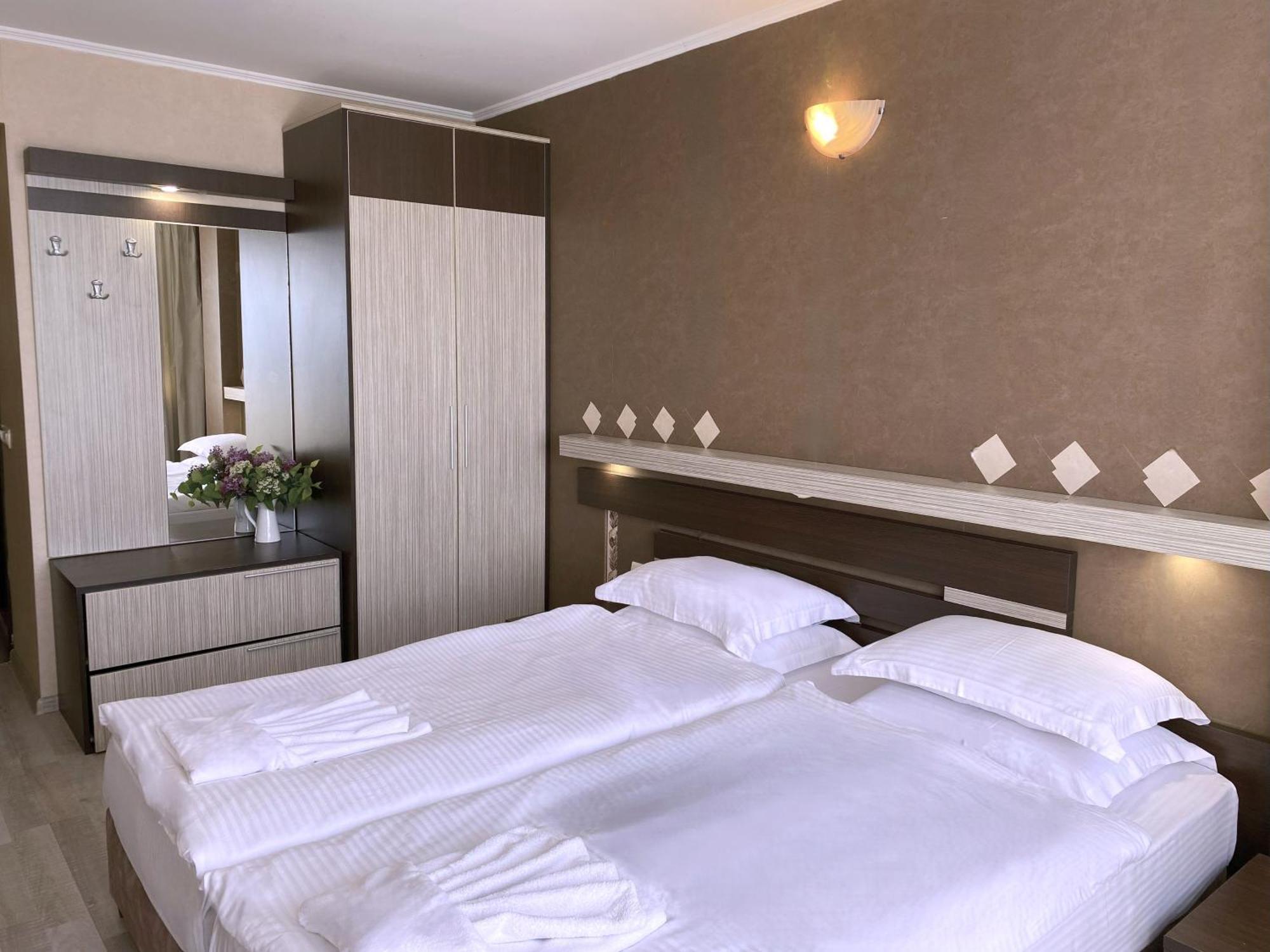 Lotos Hotel Balčik Exteriér fotografie